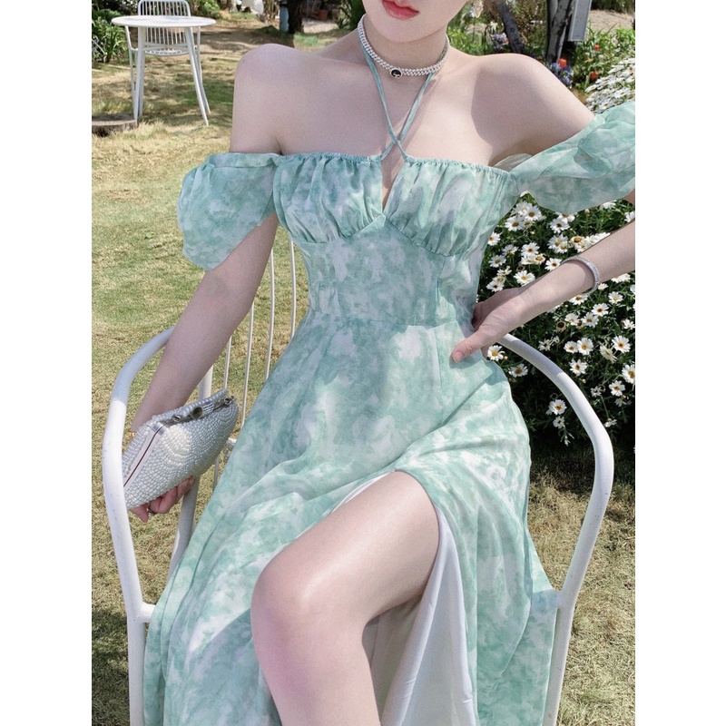 𝑩𝒆𝒓𝒏𝒊𝒆 𝑫𝒓𝒆𝒔𝒔 | Đầm Hoa Nhí Dáng Dài Màu Xanh Bơ Tay Phồng Xẻ Tà, Đầm Maxi Hoa Nhí Đi Biển Chất Voan 2 Lớp Nhẹ Nhàng