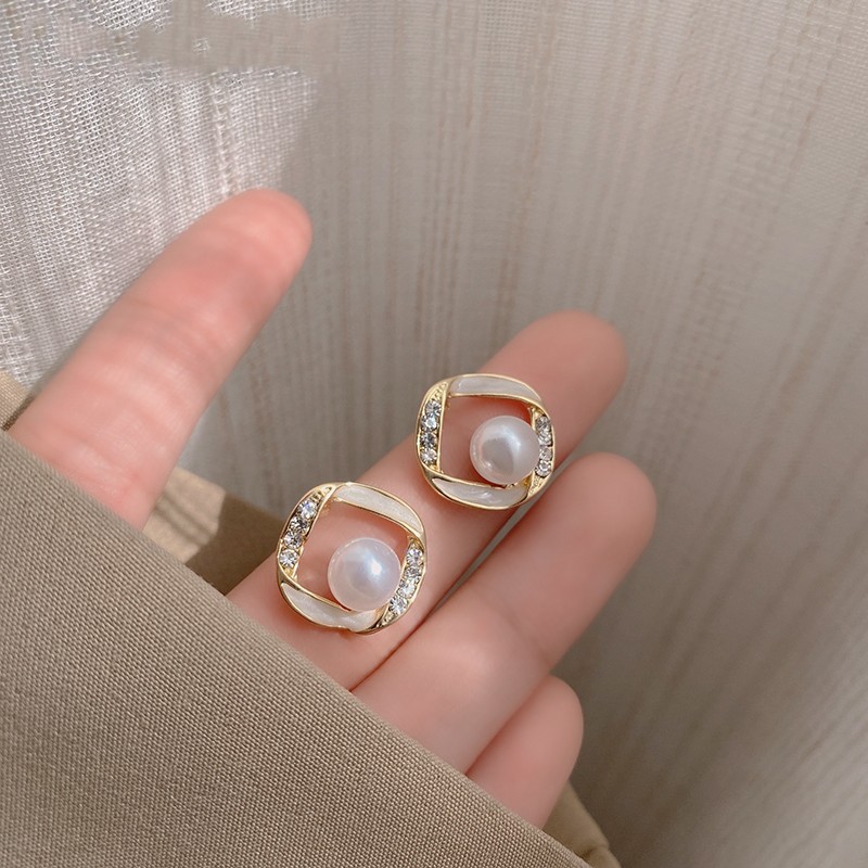 Bông tai đính ngọc nhân tạo thời trang phong cách Hàn Quốc