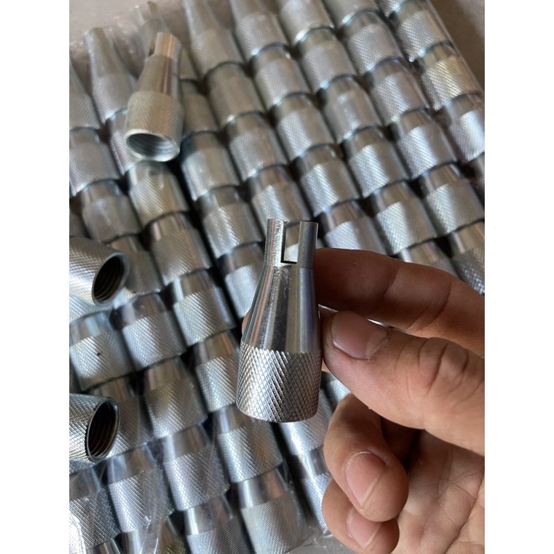 Đầu chụp máy mài răng nanh heo lợn