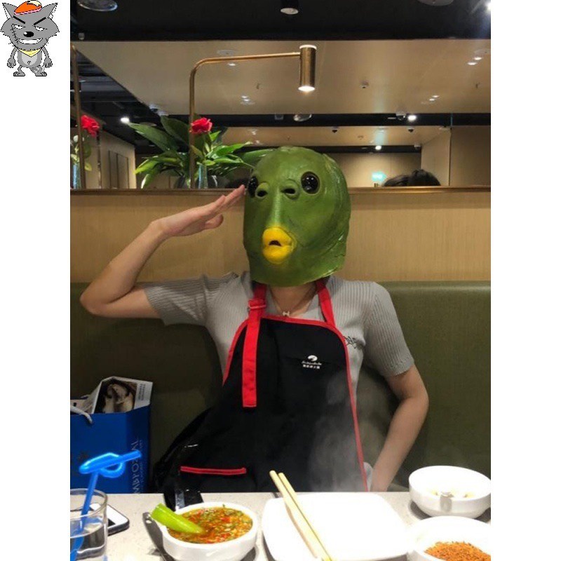 Mặt nạ trùm đầu hóa trang quái vật đầu cá màu xanh lá phù hợp cho Halloween