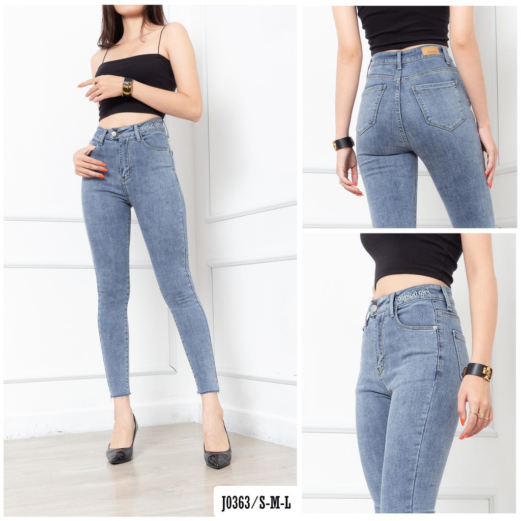 Quần Jean Skinny Cạp Vừa Thêu Chữ Màu Nhạt J0363