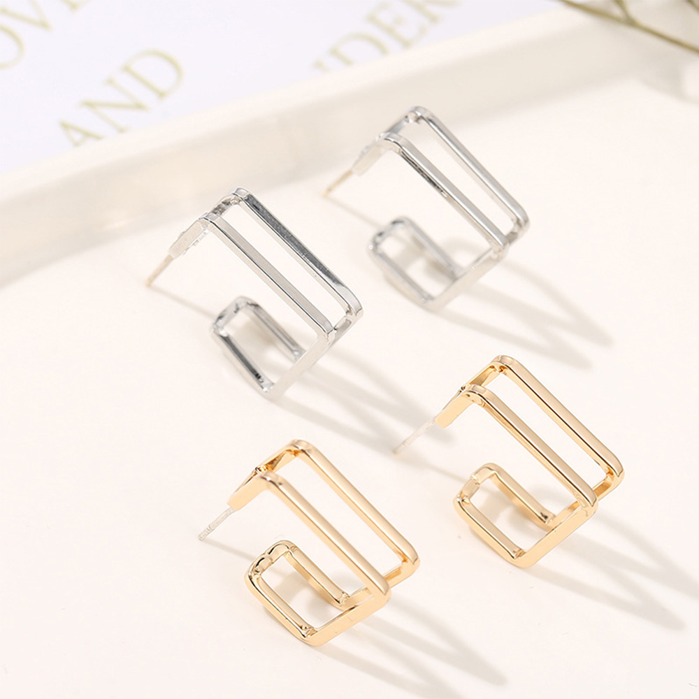 Khuyên Tai Nữ Trang Tạo Hình Độc Đáo