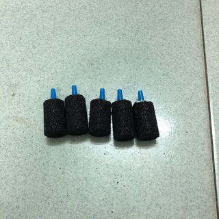 Cục sủi oxi cho hồ cá