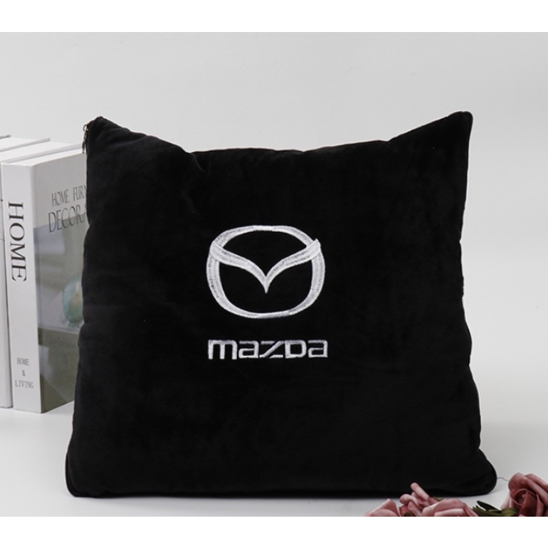 Chăn lông tuyết kiêm gối ô tô Lexus gấp gọn khóa kéo vải nhung hàng cao cấp cho ô tô chống lạnh trên ô tô thêm sang
