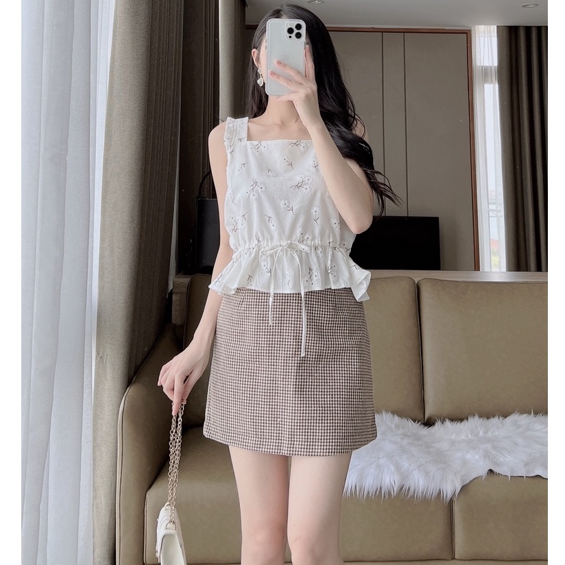 Chân váy chữ A họa tiết caro