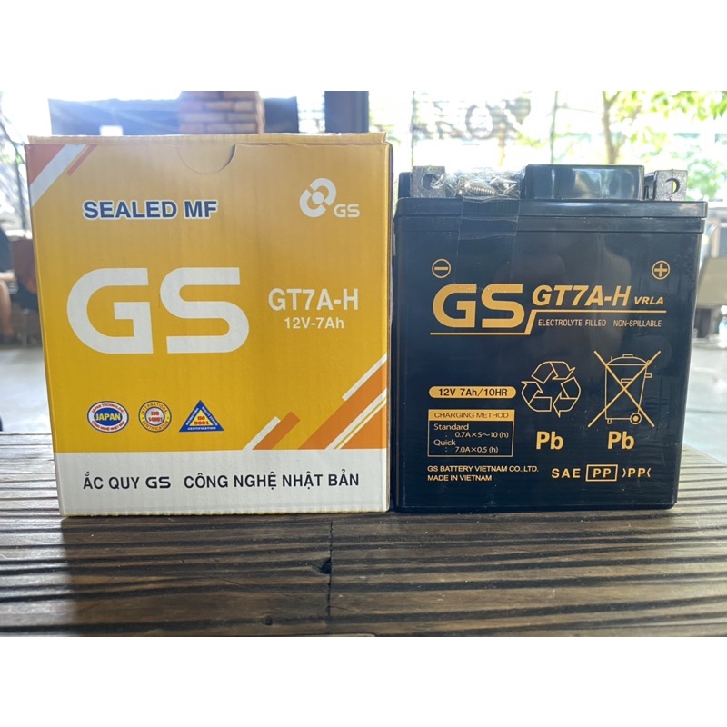 Ắc quy khô GS GT7A-H (12V-7AH) cho xe Sh , Vespa mới, Piaggio ZIP ( Bình ắc quy xe máy)