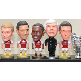 Tượng cầu thủ ARSENAL - quà tặng hấp dẫn cho bạn bè