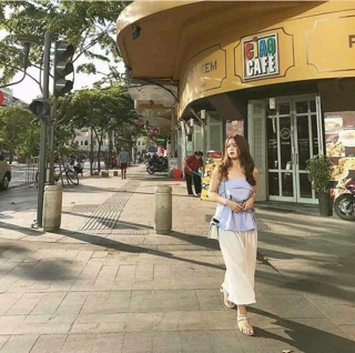 Áo ống sọc cột eo