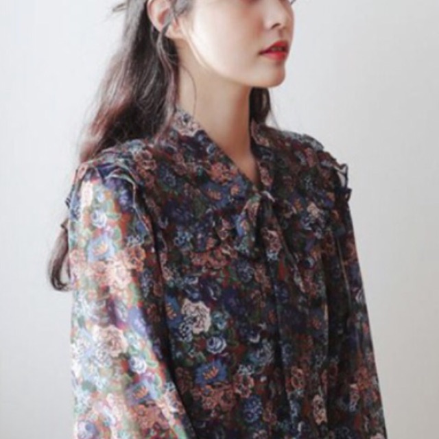 Áo sơ mi lụa voan