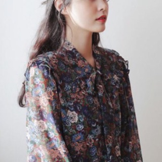 Áo sơ mi lụa voan