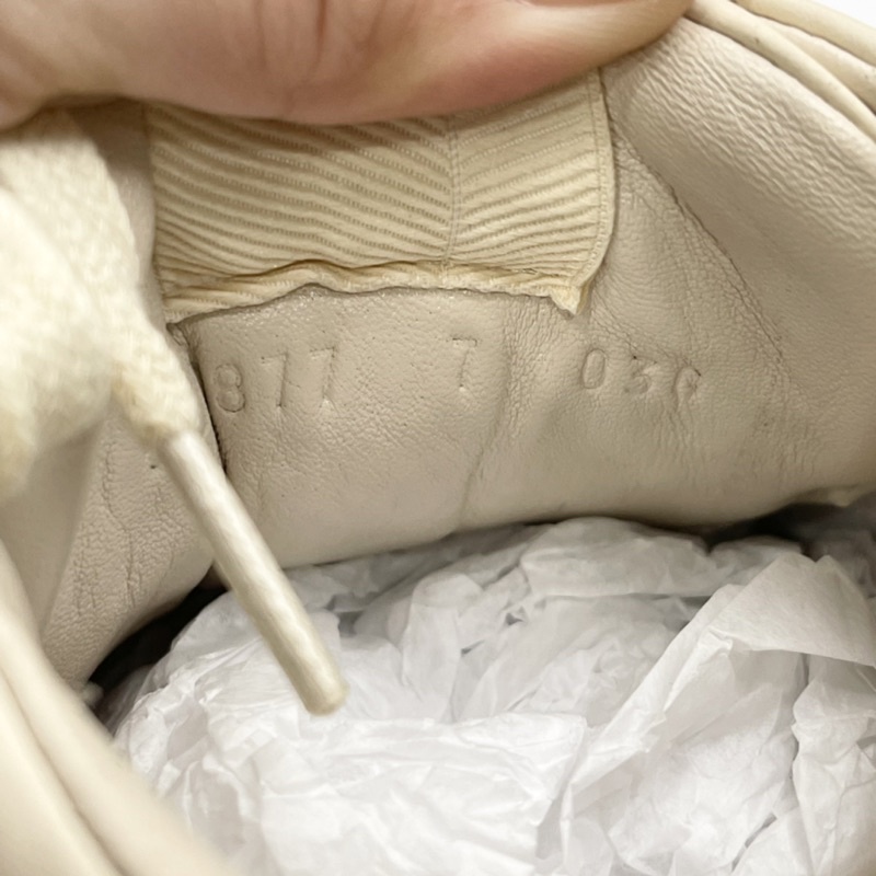 Giày thể thao Gucci Rhyton fake logo size 7G