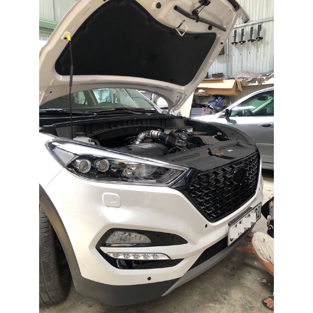 Mặt ca lăng độ thay thế Hyundai Tucson 2016-2018