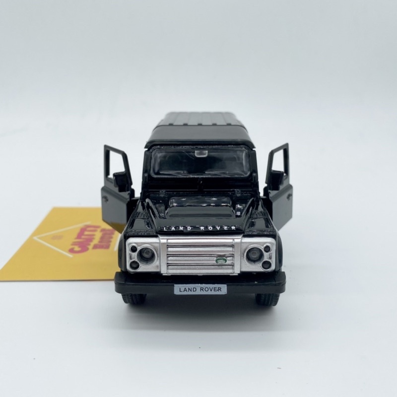 Mô hình xe Land Rover Defender tỷ lệ 1:36 tranh trí taplo, đồ chơi