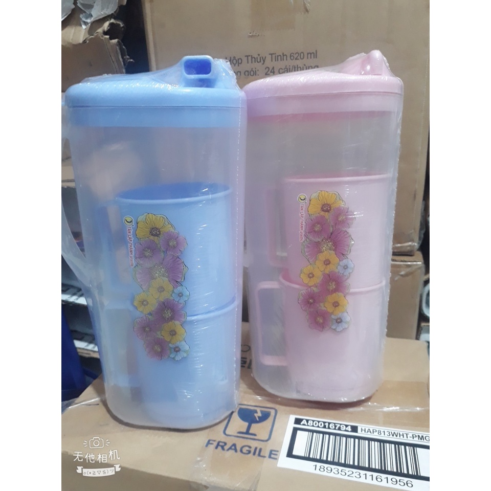BỘ BÌNH NHỰA 1.5 LÍT VÀ 2 LY