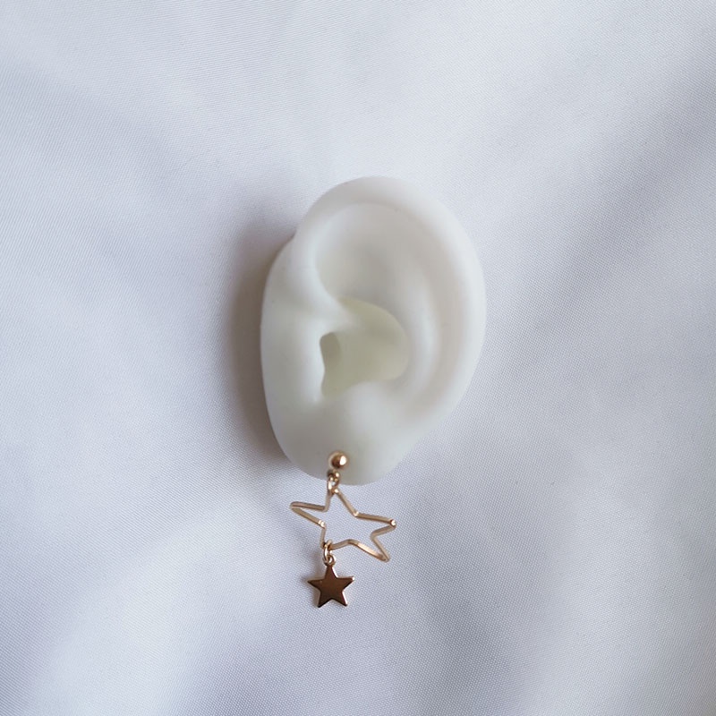 Mô Hình Trưng Bày Khuyên Tai Bằng Silicone