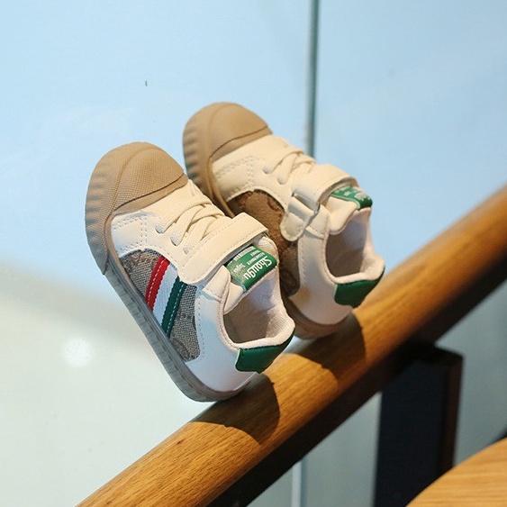 Loại 1_ Giày thể thao 3 màu cho bé trai bé gái mềm, êm cho bé từ 0 đến 6 tuổi_Full size 15-30
