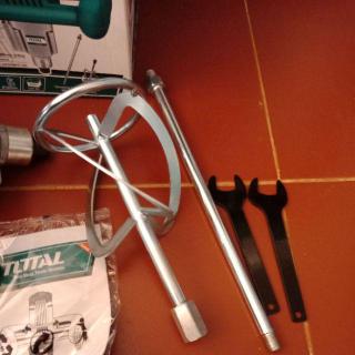 Máy trộn sơn Total TD614001 1400W