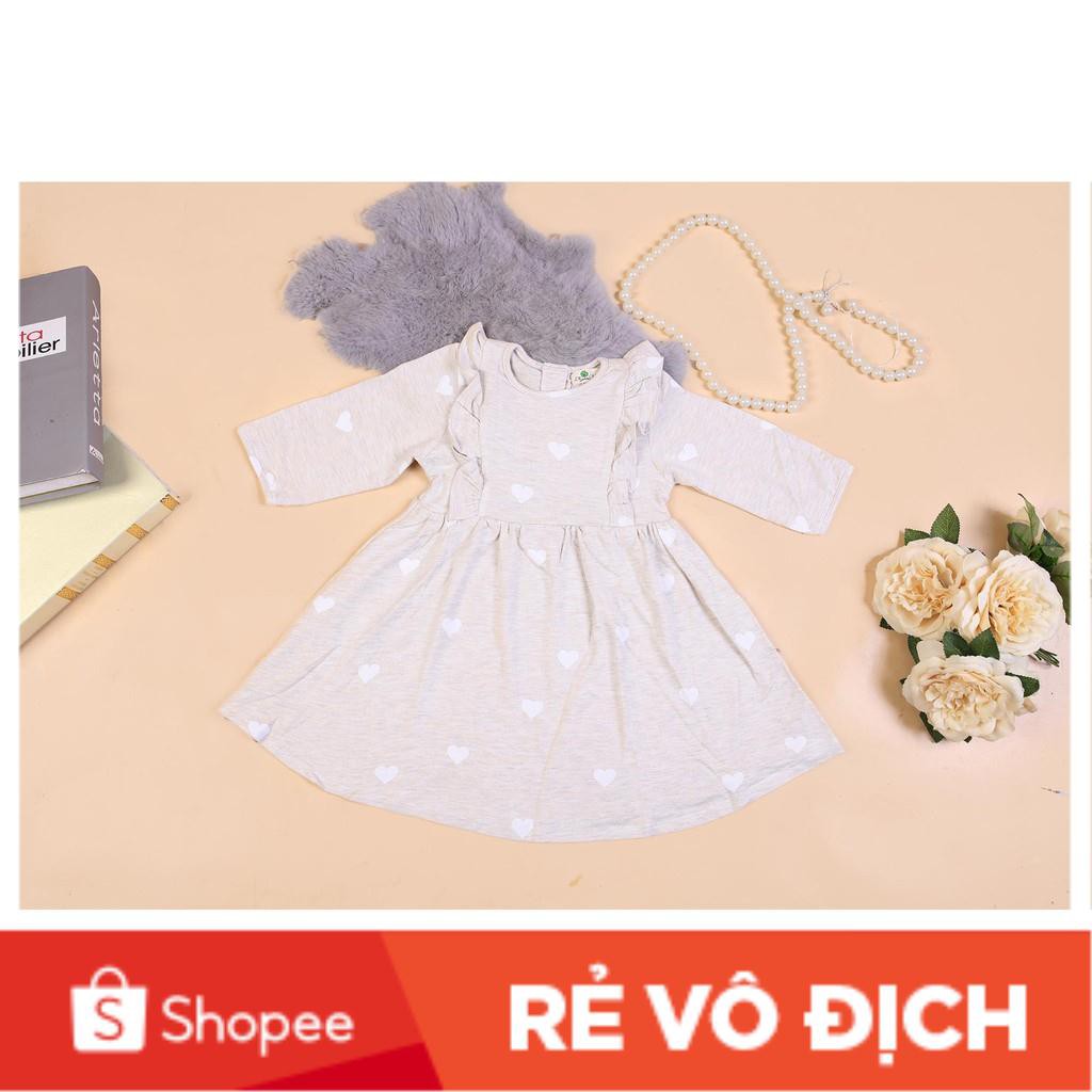 Váy nỉ da cá hoa văn bé gái size 1-5T, cho bạn từ 9-18kg. Chất nỉ da cá dày dặn, bền đẹp. Dễ mặc, dễ phối đồ