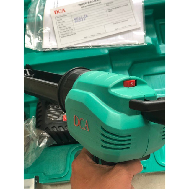 ADPJ12AK Súng bắn silicon dùng pin DCA