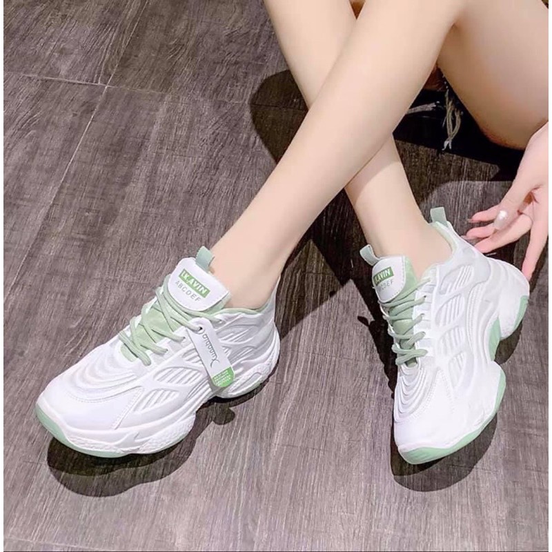 Giày sneaker độn đế siêu đẹp, siêu cá tính