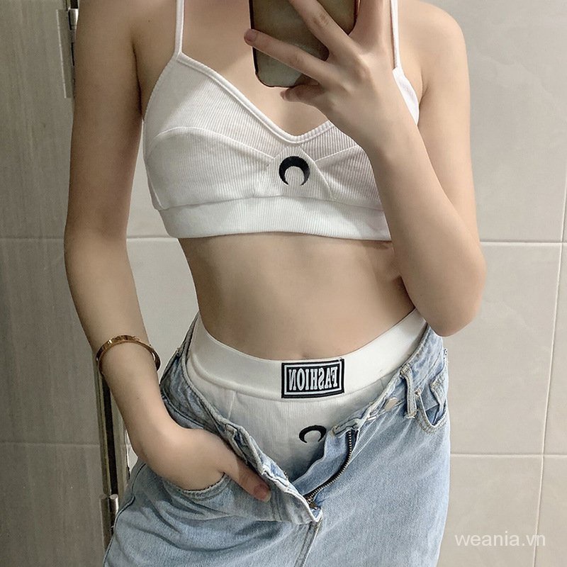 Set áo tank top hoạ tiết in chữ và quần short cho phái nữ