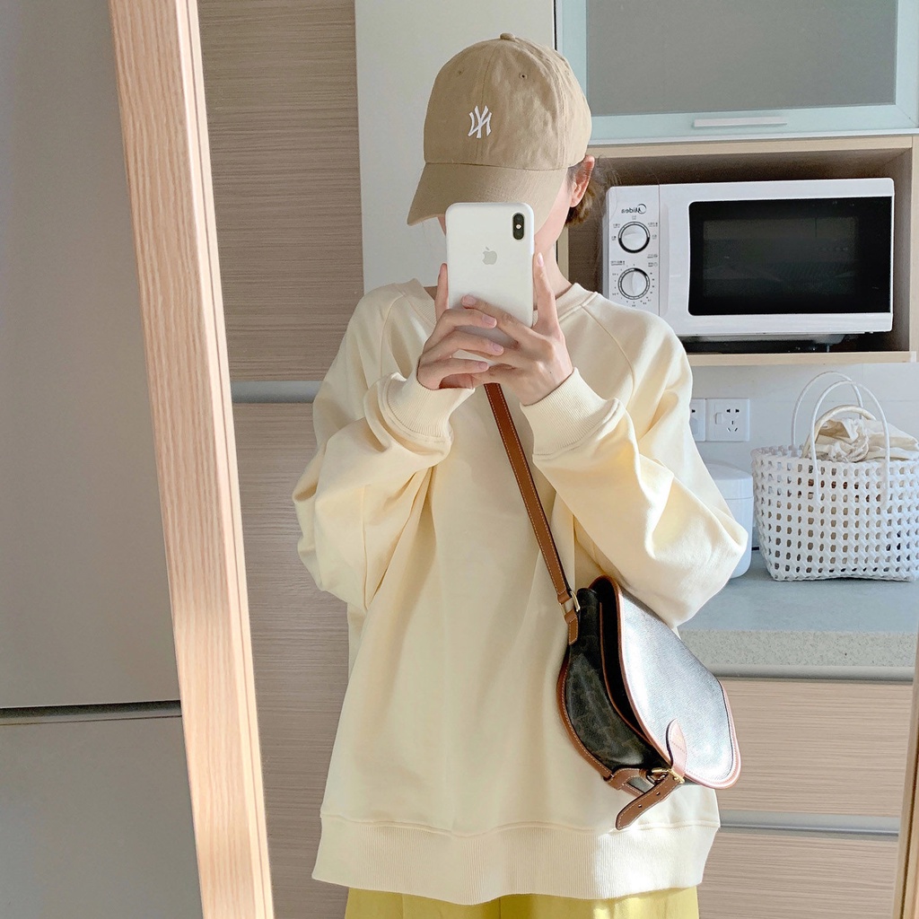 Áo sweater dáng rộng phong cách năng động thời trang mùa thu 2021 cho nữ