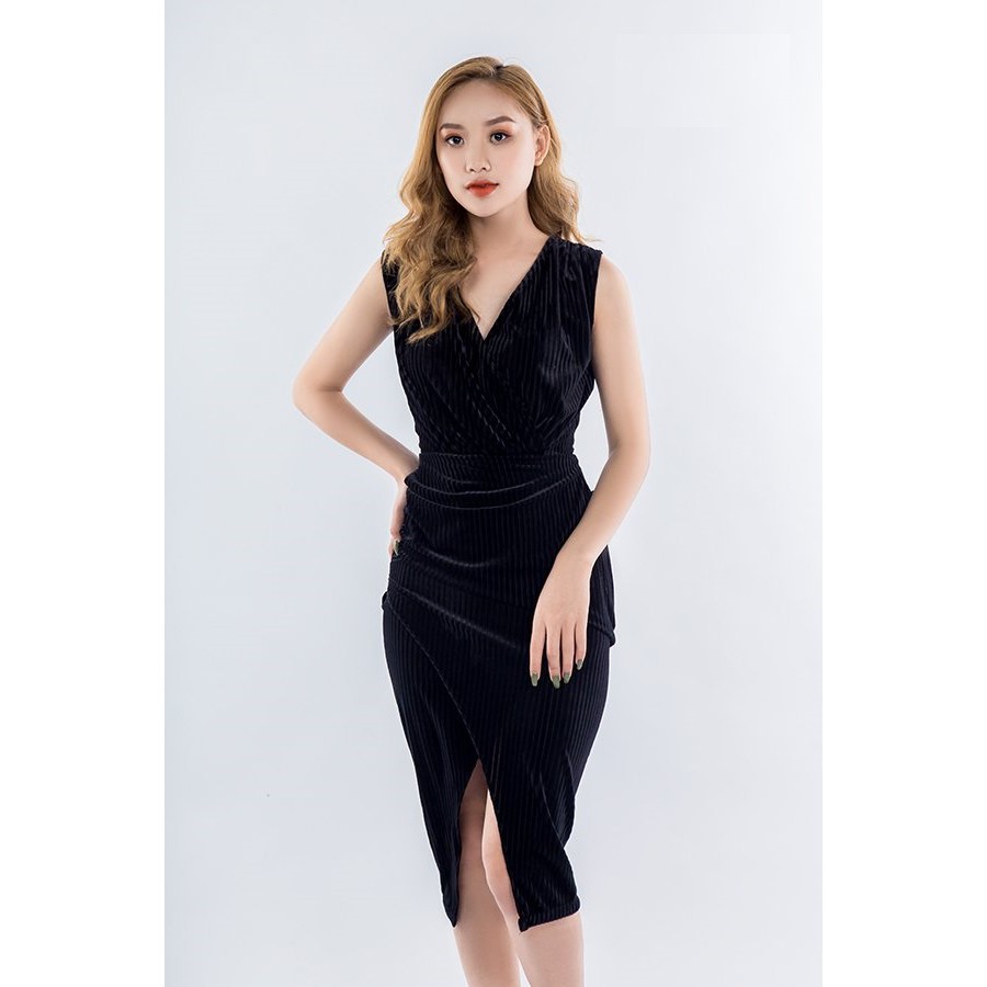 Đầm nhung sát nách SEFA cổ tim SFT3013