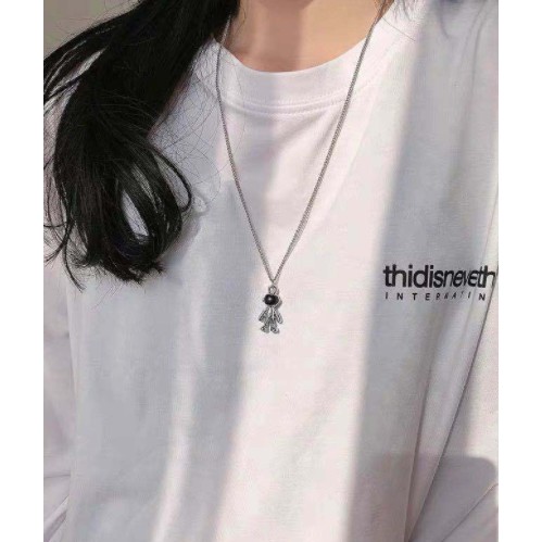 Dây Chuyền Mặt Hình Phi Hành Gia Từ Hợp Kim Thời Trang ( có sẵn 2 set)