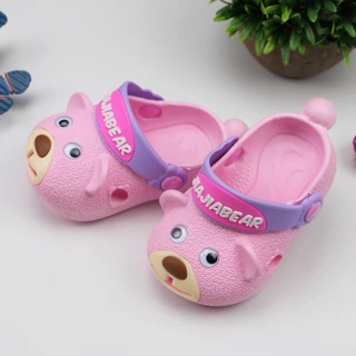 Dép sục con gấu cho bé