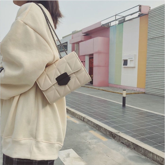 Túi xách nữ đeo vai dây xích đặc chống trộm cướp may trần chỉ phong cách Hàn Quốc Capucha T49