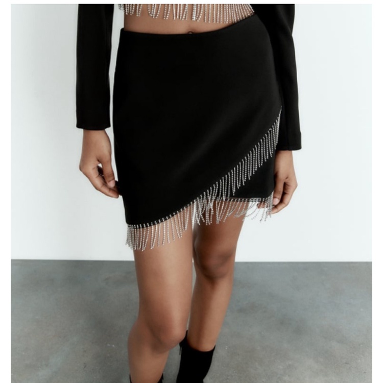 Bộ Áo Cổ Chữ V + Chân Váy Tua Rua Lấp Lánh Thời Trang Zara 20228657707 8658707