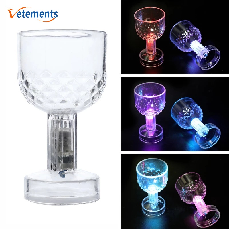 1 Ly Uống Rượu 50ml Hình Quả Dứa Phát Sáng Đèn LED Độc Đáo