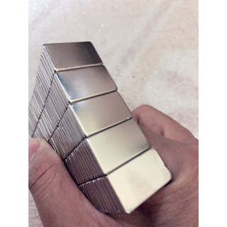 nam châm siêu mạnh 30x20x3mm
