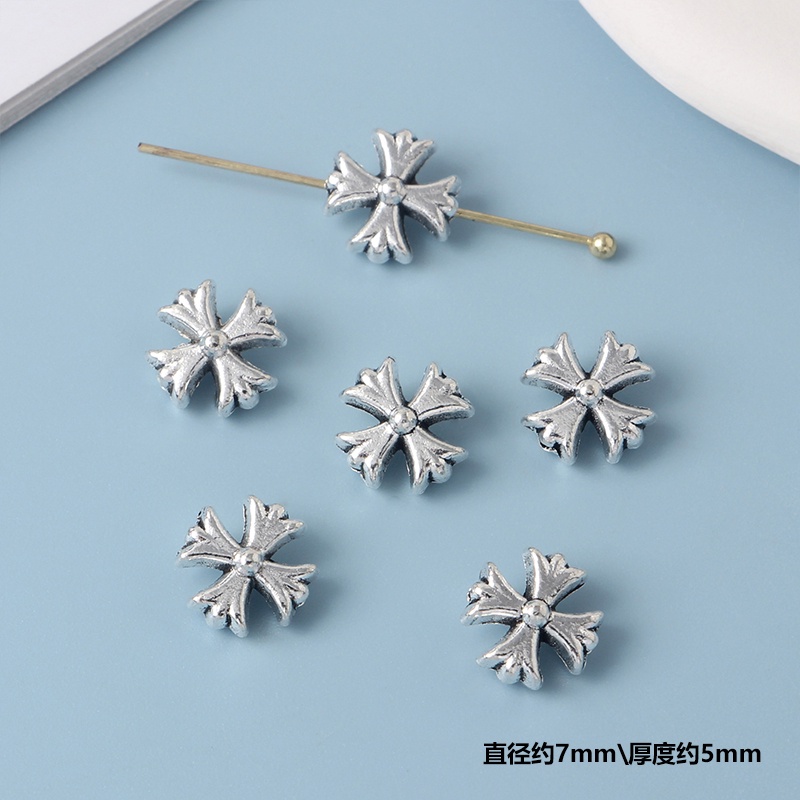 Bộ 4 Hạt Xỏ Vòng Tay / Dây Chuyền Hình Thánh Giá Bằng Hợp Kim DIY