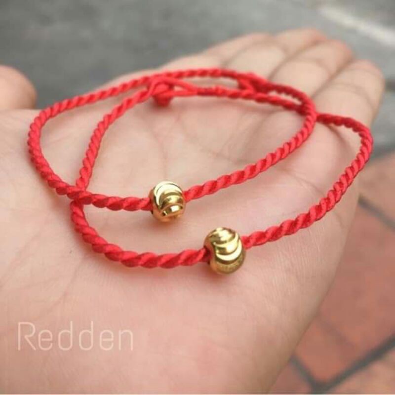 VÒNG TAY CHỈ ĐỎ BI BẠC MẠ VÀNG 6LI MAY MẮN