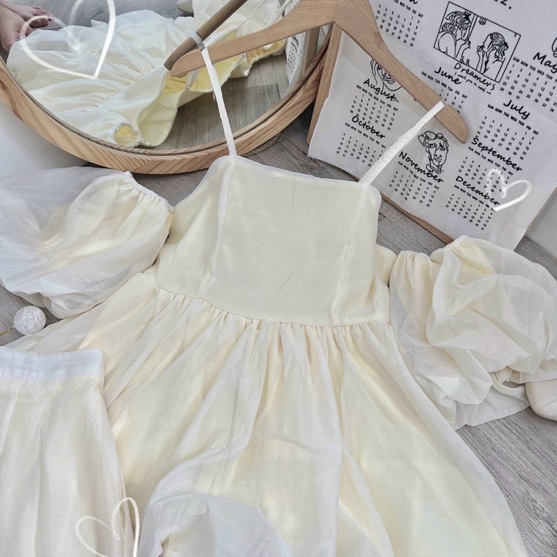 Set áo trễ vai babydoll kèm quần ngắn