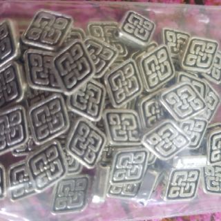 Ống xỏ hình thoi xi bạc