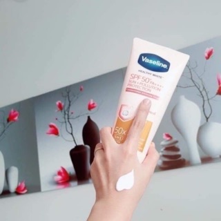 [CÓ SẴN] Vaseline 50x 180ml/320ml (meochibi.shop)
