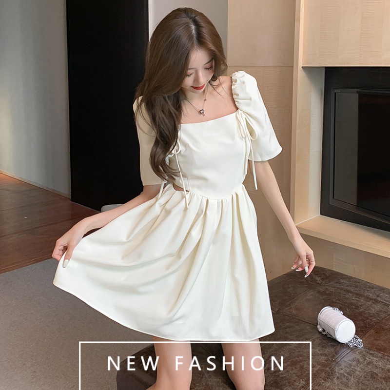 Đầm kiểu PERTY thiết kế hở eo phong cách Hàn Quốc thời trang xinh xắn cho nữ