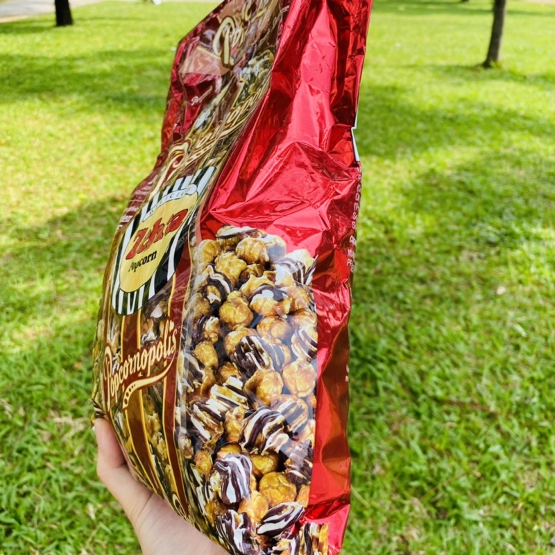 Bắp rang phủ Caramel và socola Popcornopolis Zebra Non GMO 680g Mỹ - Bắp rang dành cho người sành ăn