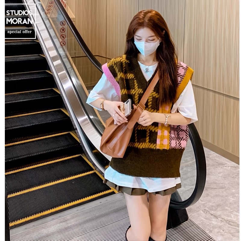 Set Áo Gile kẻ + Chân váy Xếp ly đáng yêu