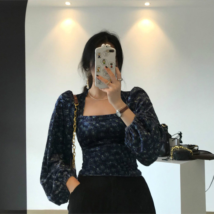 Áo Kiểu Vải Nhung Tay Phồng Cổ Vuông Họa Tiết Hoa Phong Cách Retro Nữ Tính | BigBuy360 - bigbuy360.vn