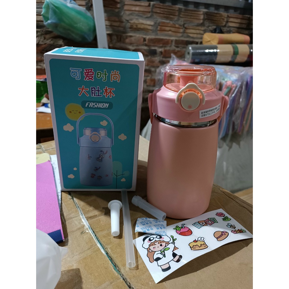 Bình nước giữ nhiệt cute có sticker và ống hút - Bình giữ nhiệt 900ml cho bé inox 304 xịn