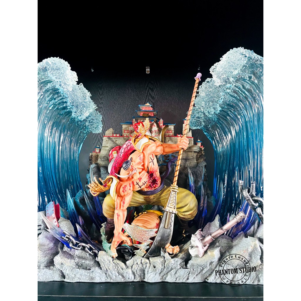 Mô-hình-K.O-Black-Beard-Râu-Trắng