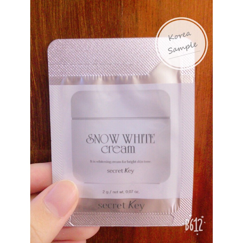 [Sample 2g] Kem dưỡng trắng da Secret Key Snow White Cream