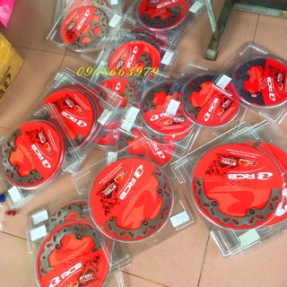 Dĩa thắng RCB gắn Raider.