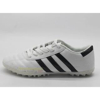 Giày bóng đá 3 sọc phủi