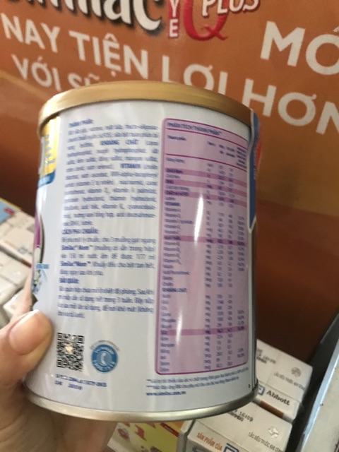 Sữa Similac Mom Hương Vani và dâu lon 400g và 900g