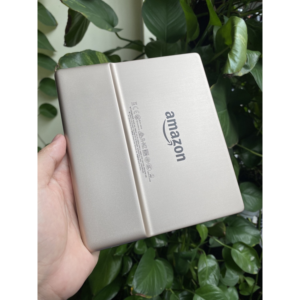 Máy đọc sách Kindle Oasis 3/ Oasis 10th