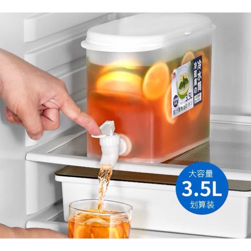 Bình chứa nước có vòi để tủ lạnh 3.5L xuất Nhật tiện lợi